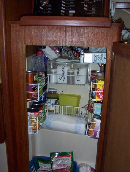 Cabinet Pantry