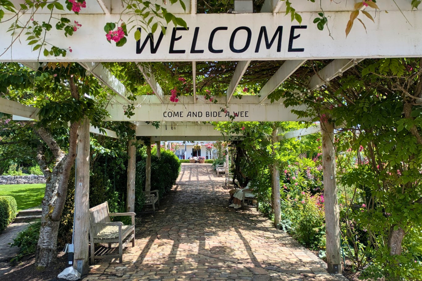 welcome pergola extending into the entrance pathway at roche harbour resort and marina